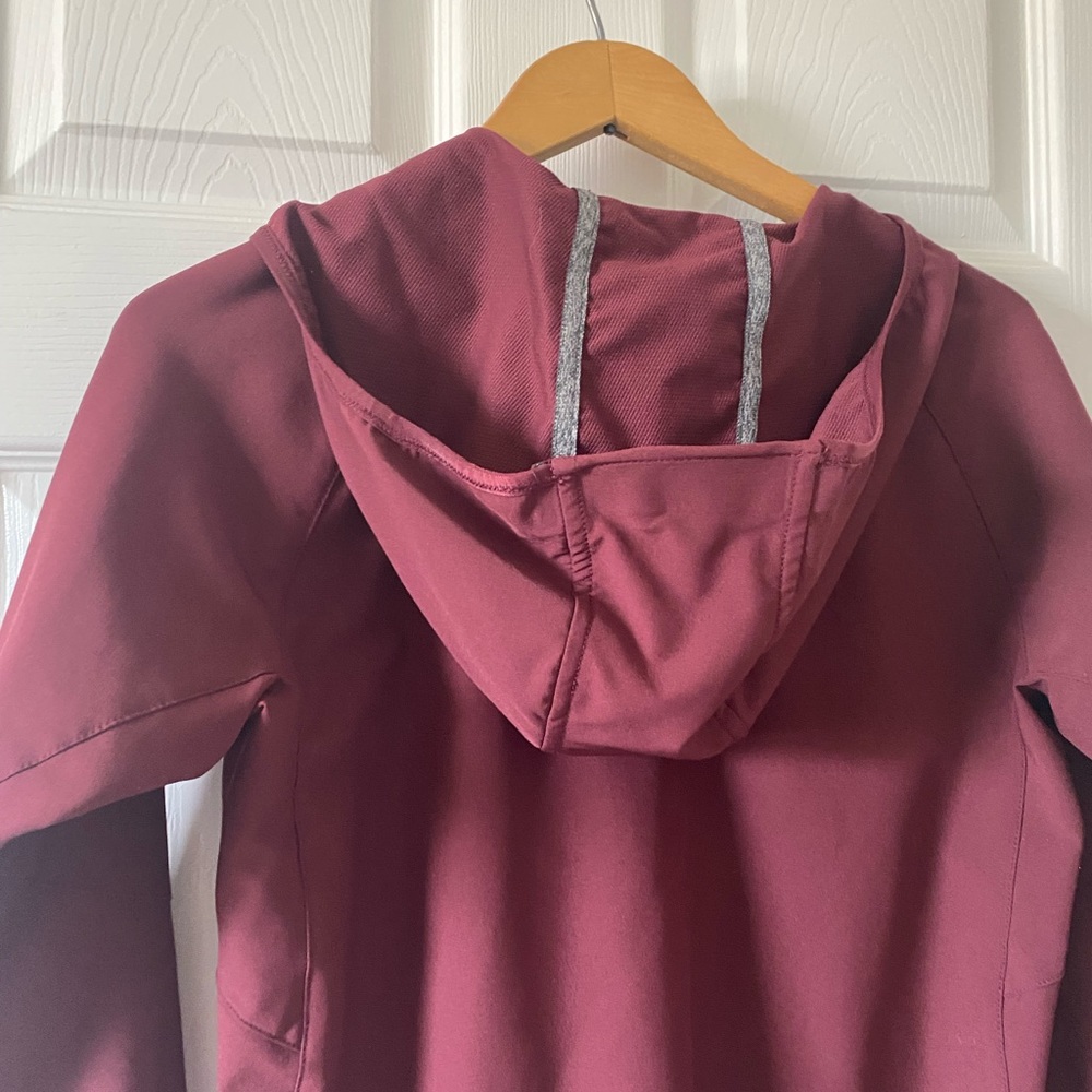 Merrell Maroon Lightweight Select Shield Jacket - Picture 9 of 11